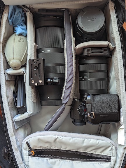 Lowe.Pro.Flipside.300